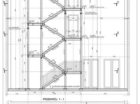 Schody o konstrukcji stalowej